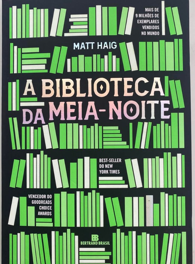 capa do livro a biblioteca da meia-noite de matt haig.