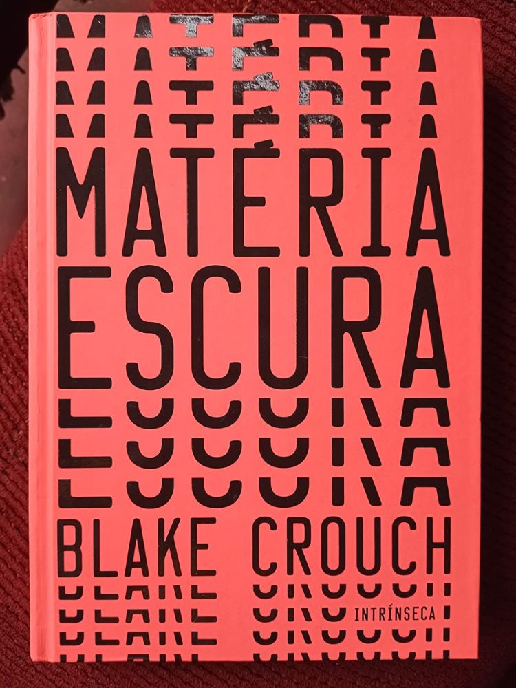 capa do livro matéria escura de blake crouch.